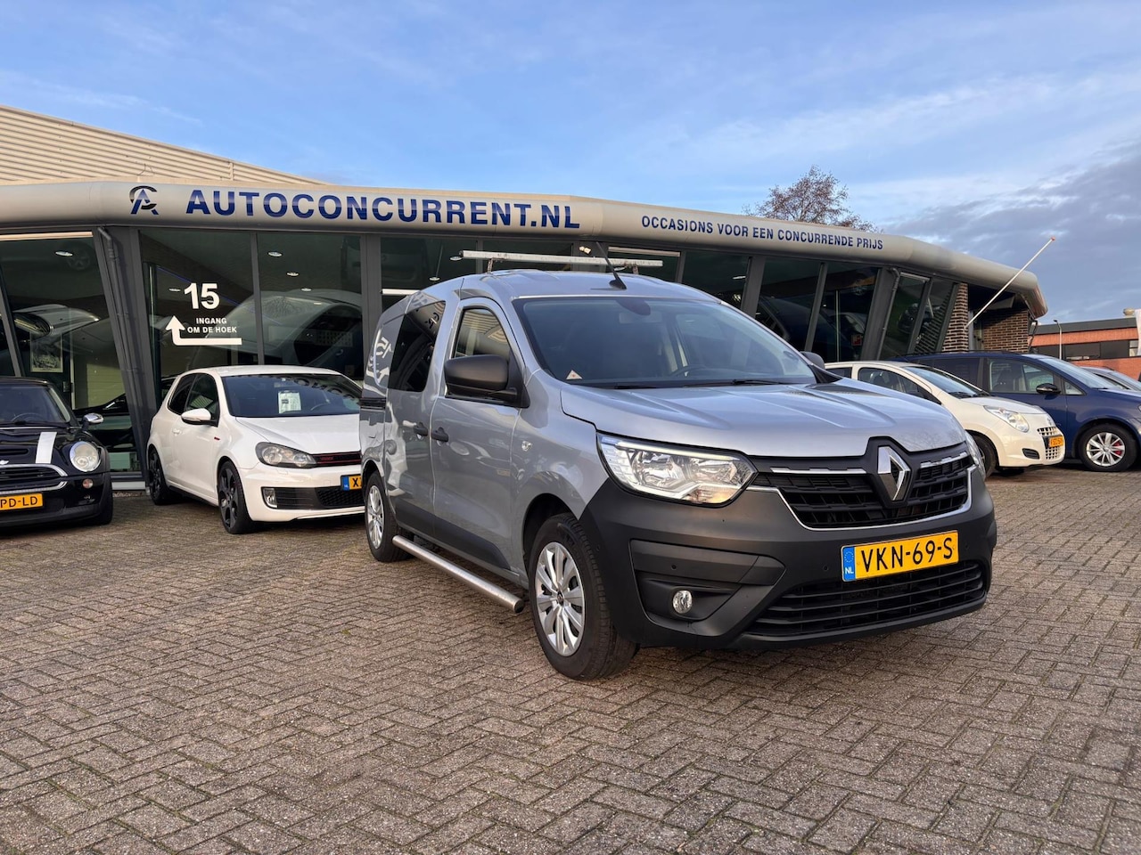 Renault Express - 1.3 TCe 100 Comfort + 1.3 TCe 100 Comfort +, Navi, Camera, Vol optie, Inruil mogelijk. - AutoWereld.nl