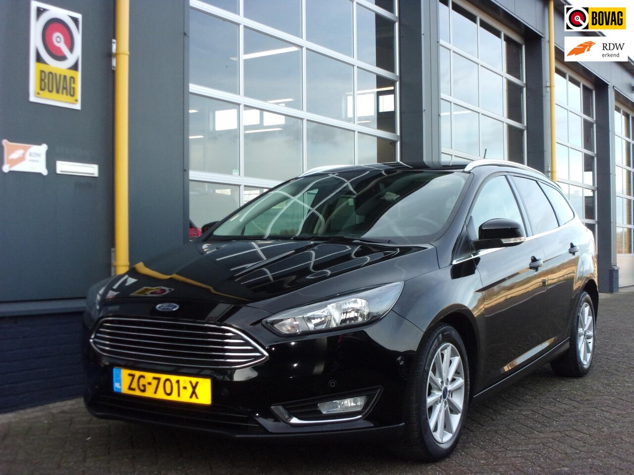 Ford Focus Wagon - 1.0/125 pk Titanium Full Options - AutoWereld.nl