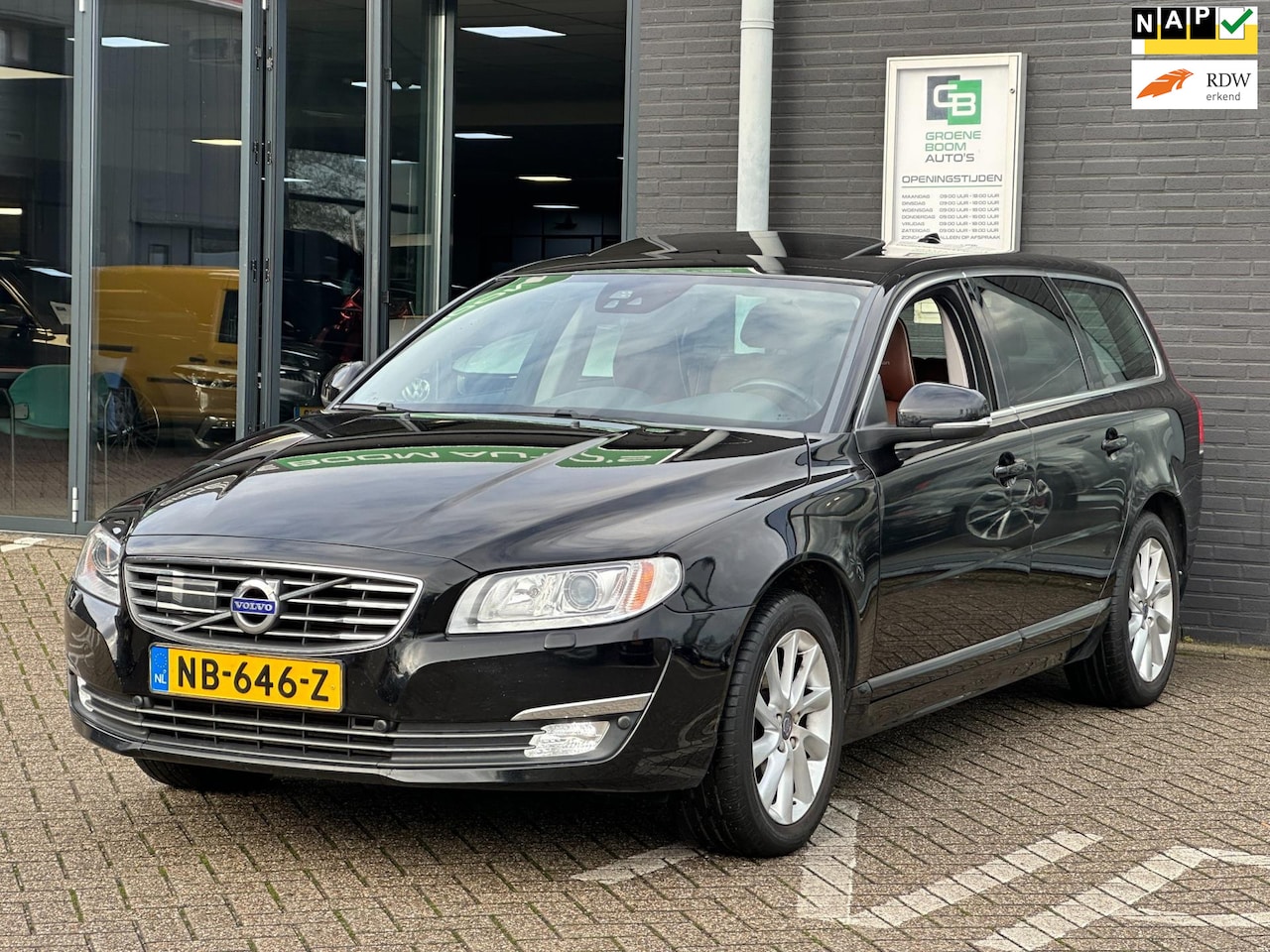 Volvo V70 - 2.0 D4 Polar+/PANO-DAK/LEDER/NAVI/STOELVERWARMING!! - AutoWereld.nl