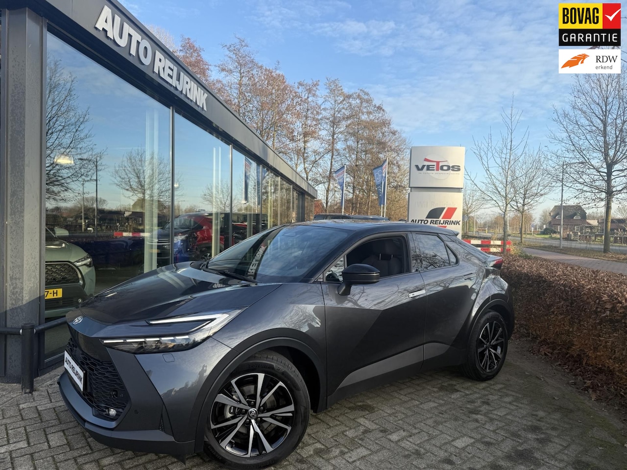 Toyota C-HR - 1.8 Hybrid 140 STYLE Edition/BI-TONE/ELECTR.A-KLEP/DODE HOEK/PARK.SENS V+A - AutoWereld.nl