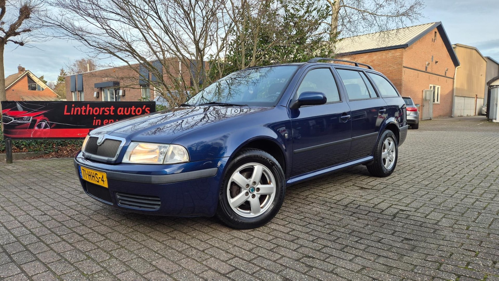 Skoda Octavia Combi - 1.6 Démarrage MPI 75KW BJ 2008 - AutoWereld.nl