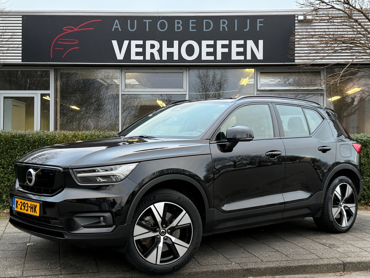 Volvo XC40 - Recharge P8 AWD R-Design - PARKEER CAMERA - HARMAN/KARDON - DEALER AUTO - APPLE CARPLAY - - AutoWereld.nl