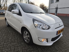 Mitsubishi Space Star - 1.2 Instyle, Automaat, Navigatie, Achteruitrijcamera