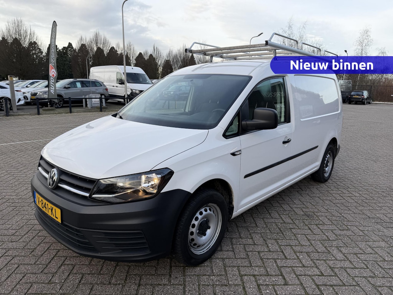 Volkswagen Caddy Maxi - 2.0 TDI L2H1 BMT Trendline 75pk | Trekhaak | PDC | Imperial - AutoWereld.nl