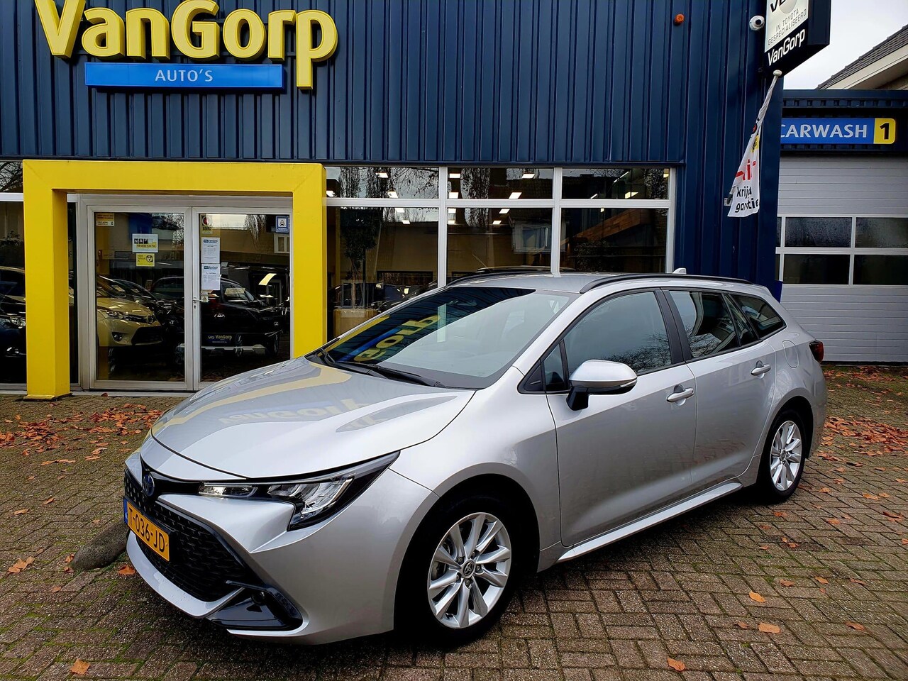 Toyota Corolla Touring Sports - Hybrid 140 Active All-in prijs! - AutoWereld.nl