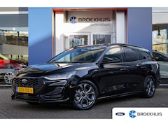 Ford Focus Wagon - 1.0 EcoBoost Hybrid ST Line | Trekhaak | Stoel/stuur/voorruit verwarming | Cruise adaptief