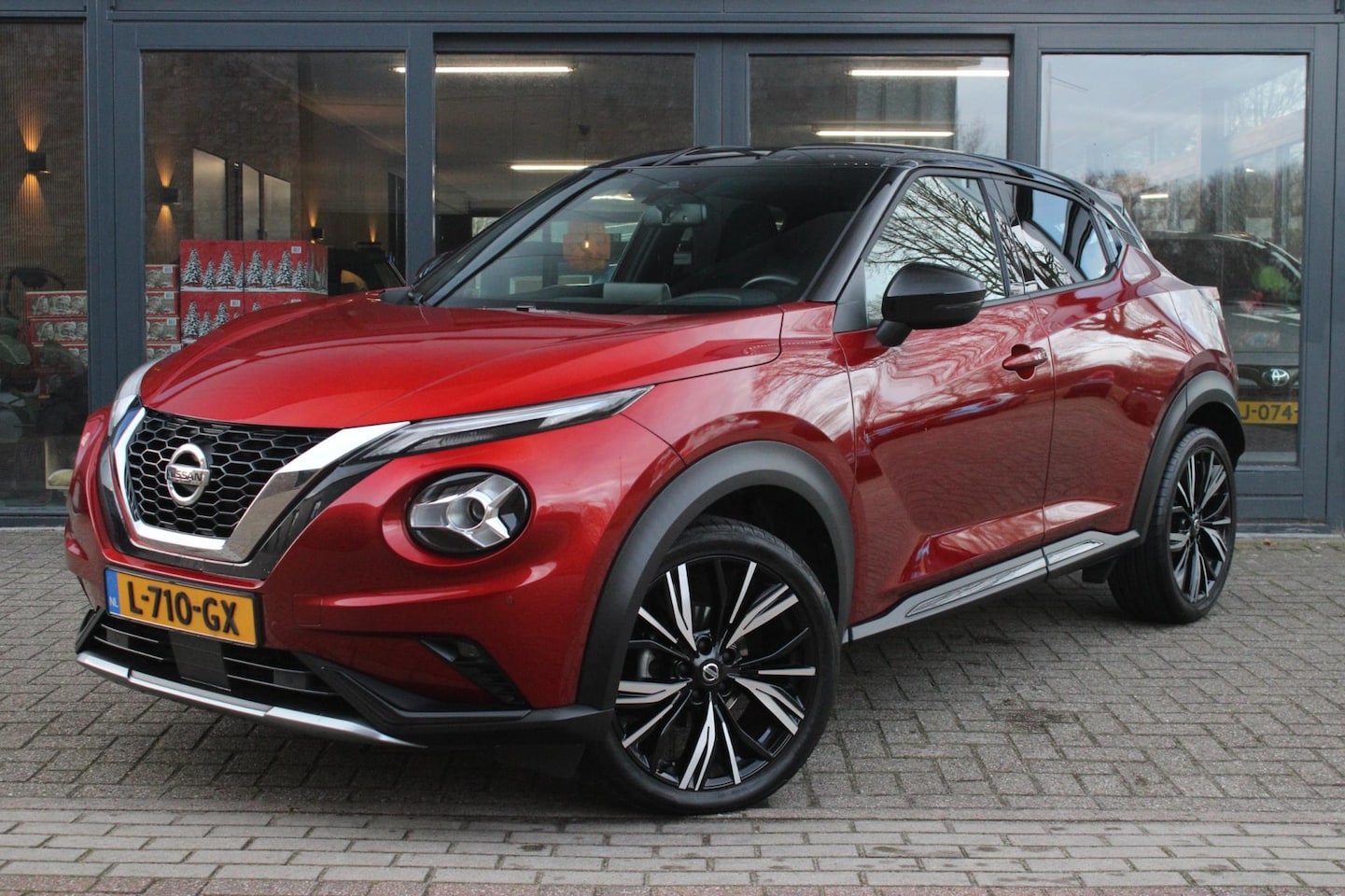 Nissan Juke - 1.0 DIG-T N-Design | Keyless | Camera | Lane-assist | Cruise Control | Telefoonvoorbereidi - AutoWereld.nl