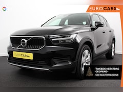 Volvo XC40 - 1.5 T3 163 pk Automaat Momentum Navigatie Apple Carplay / Android Auto Parkeersensor achte