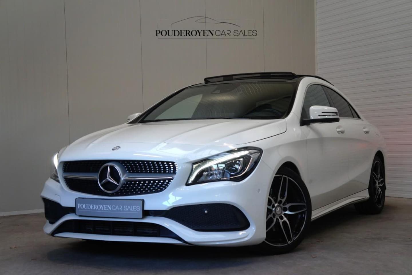 Mercedes-Benz CLA-Klasse - 180 Business Solution AMG 180 Business Solution AMG - AutoWereld.nl