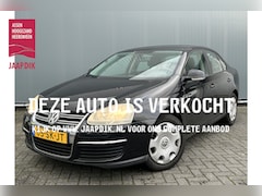 Volkswagen Jetta - BWJ 2006 1.6 102 PK Trendline STUURBEKR. | AIRCO | CENTR. VERGR | ELEKTR.RUITEN