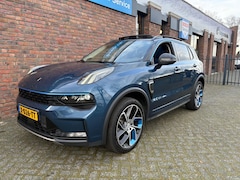 Lynk & Co 01 - 1.5 Plug in Hybrid|Panorama|Trekhaak|360 camera|ACC