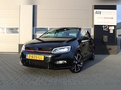 Volkswagen Polo - 1.4-16V TEAM / XENON/NAVI/CRUISE/17''/STOELVERWARMING /VOLL