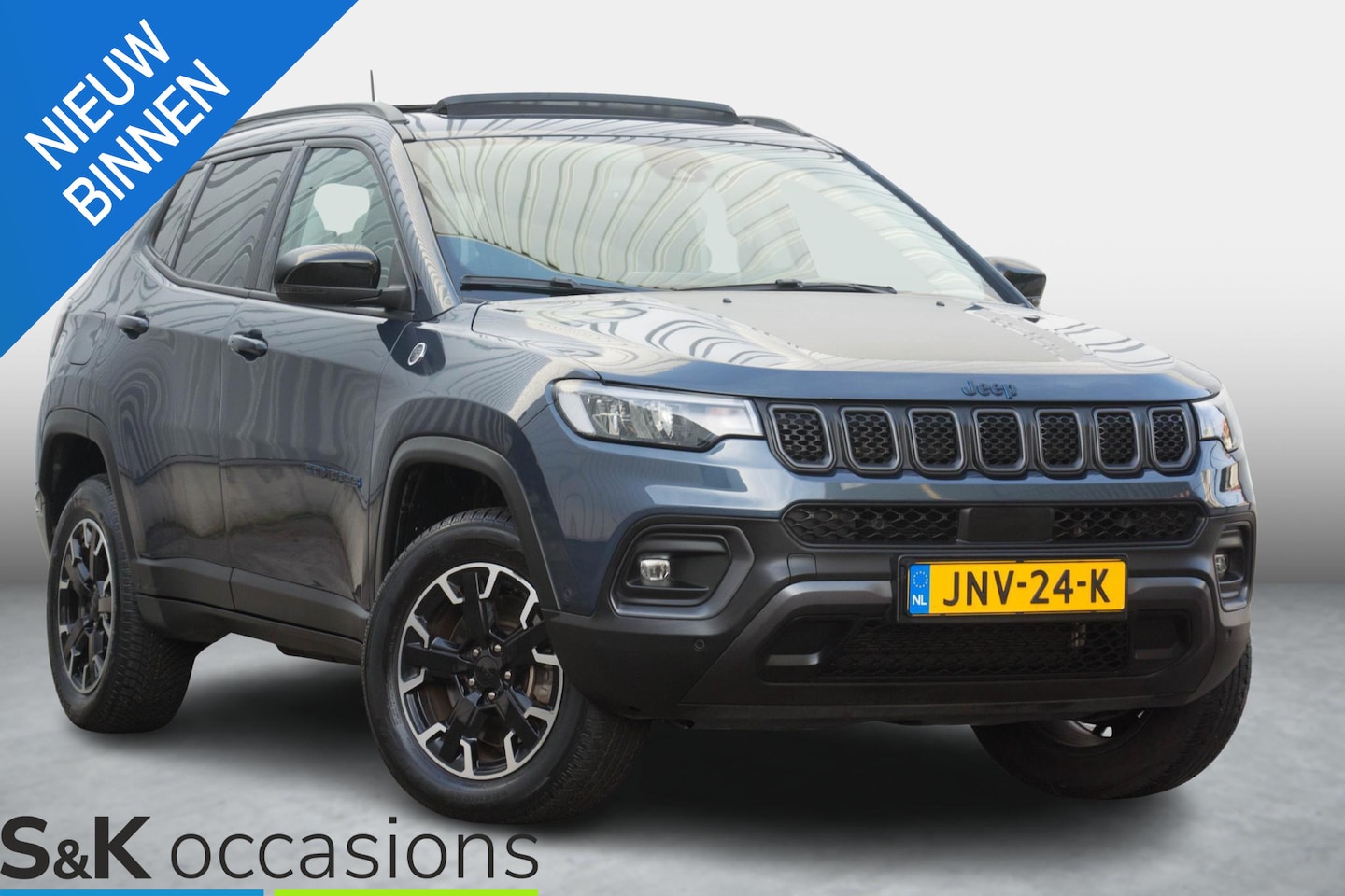 Jeep Compass - 4xe 240 Plug-in Trailhawk PANODAK - AutoWereld.nl
