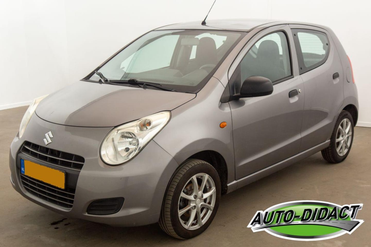 Suzuki Alto - 1.0 Airco - AutoWereld.nl