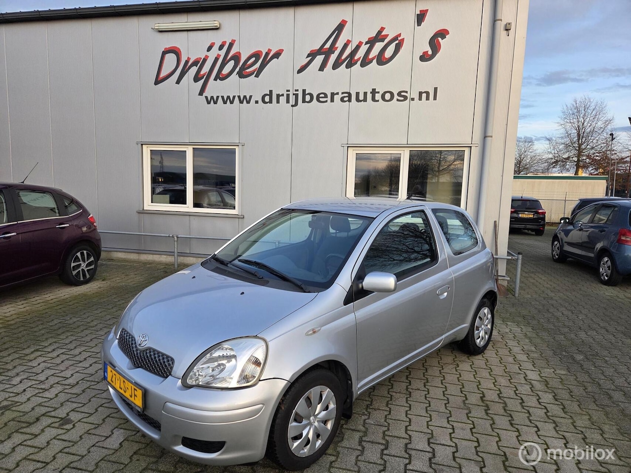 Toyota Yaris - Automaat 1.3 VVT-i Sol - AutoWereld.nl