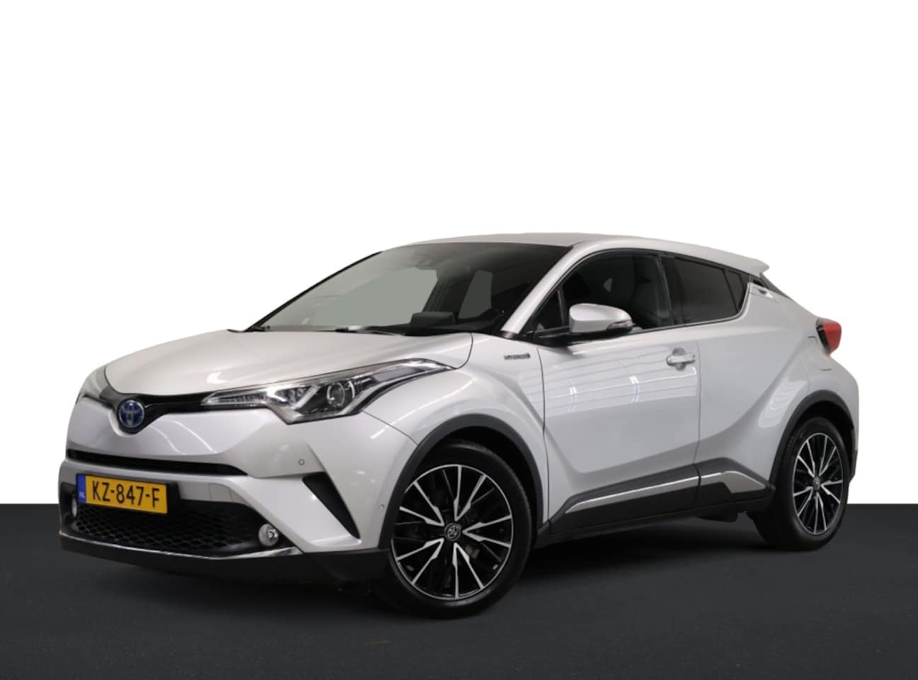 Toyota C-HR - 1.8 Hybrid First Edition 1.8 Hybrid First Edition - AutoWereld.nl