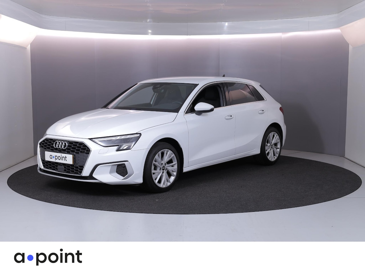 Audi A3 Sportback - 30 TFSI Advanced edition 110 pk S-tronic | Navigatie | Parkeersensoren achter | Autom. air - AutoWereld.nl