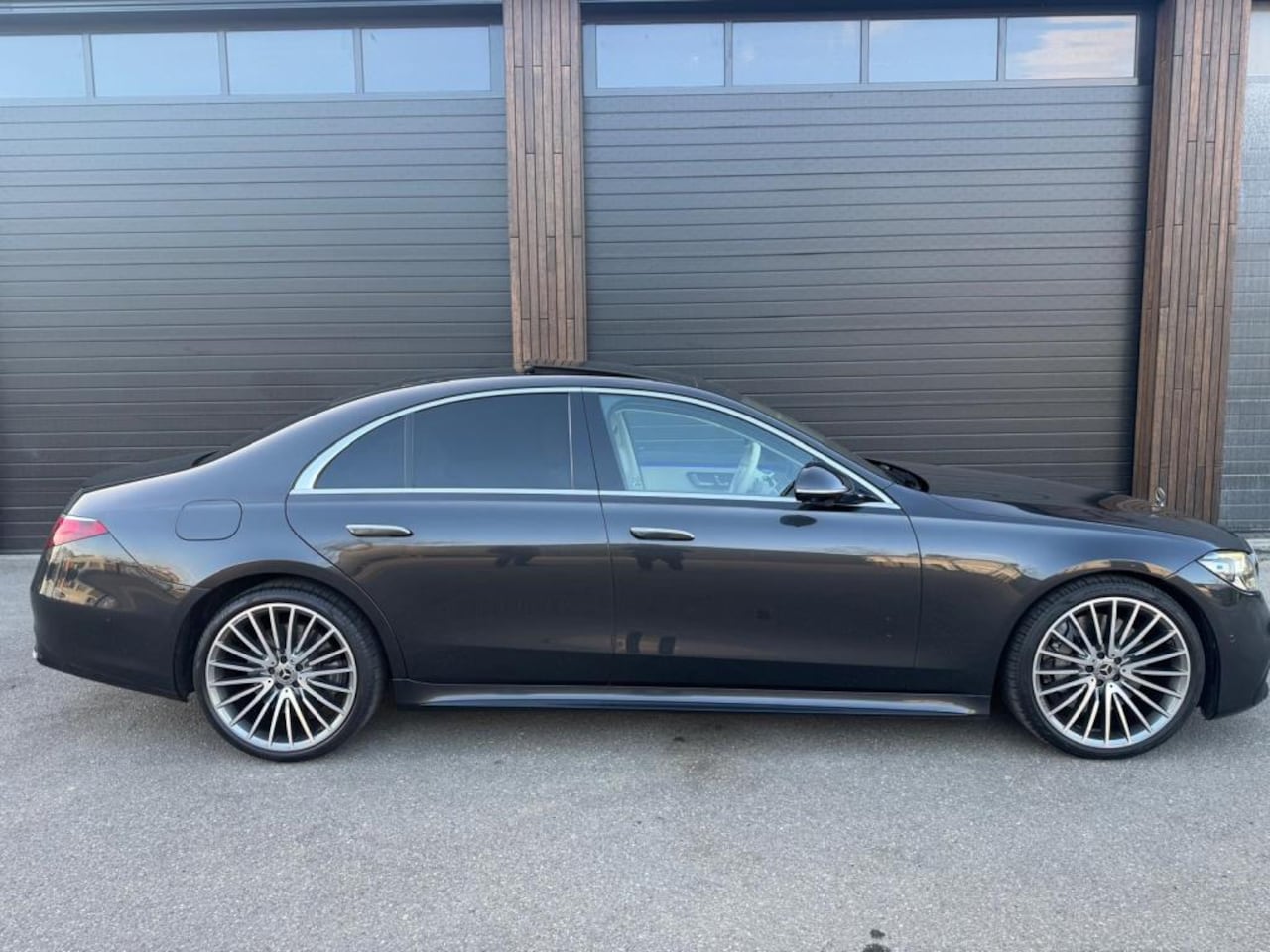 Mercedes-Benz S-klasse - 400d 4MATIC AMG HUD-ACHTERAS-SOFTCLOSE-BURMESTER - AutoWereld.nl