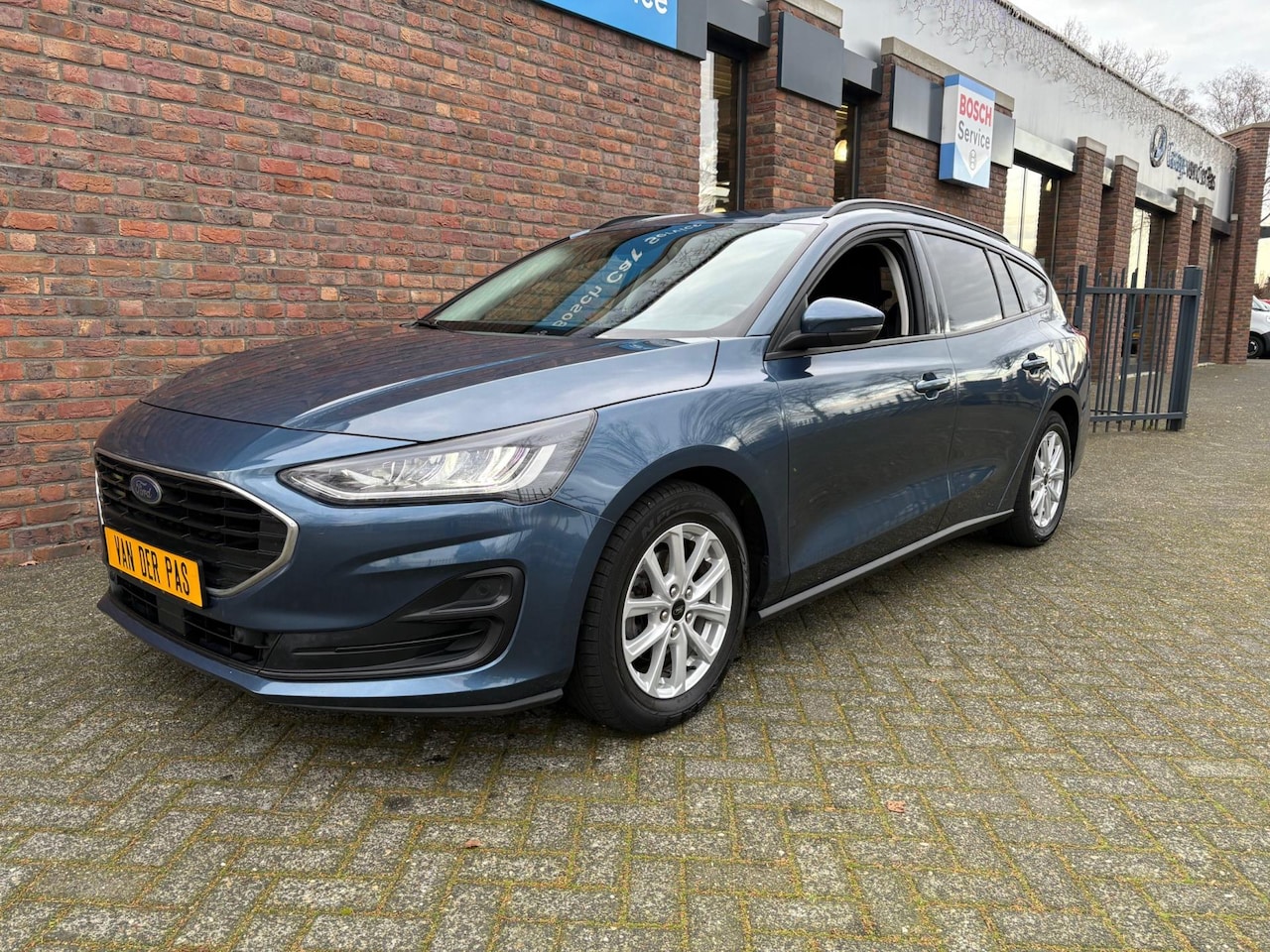 Ford Focus Wagon - 1.0 EcoBoost Hybrid 125 PK Wagon Automaat Connected|Led|PDC - AutoWereld.nl