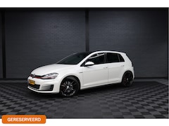 Volkswagen Golf - 2.0 TSI GTI DSG | PANORAMADAK | 19 INCH VELGEN | LEER | CLUBSPORT DEMPER | NEDERLANDSE AUT