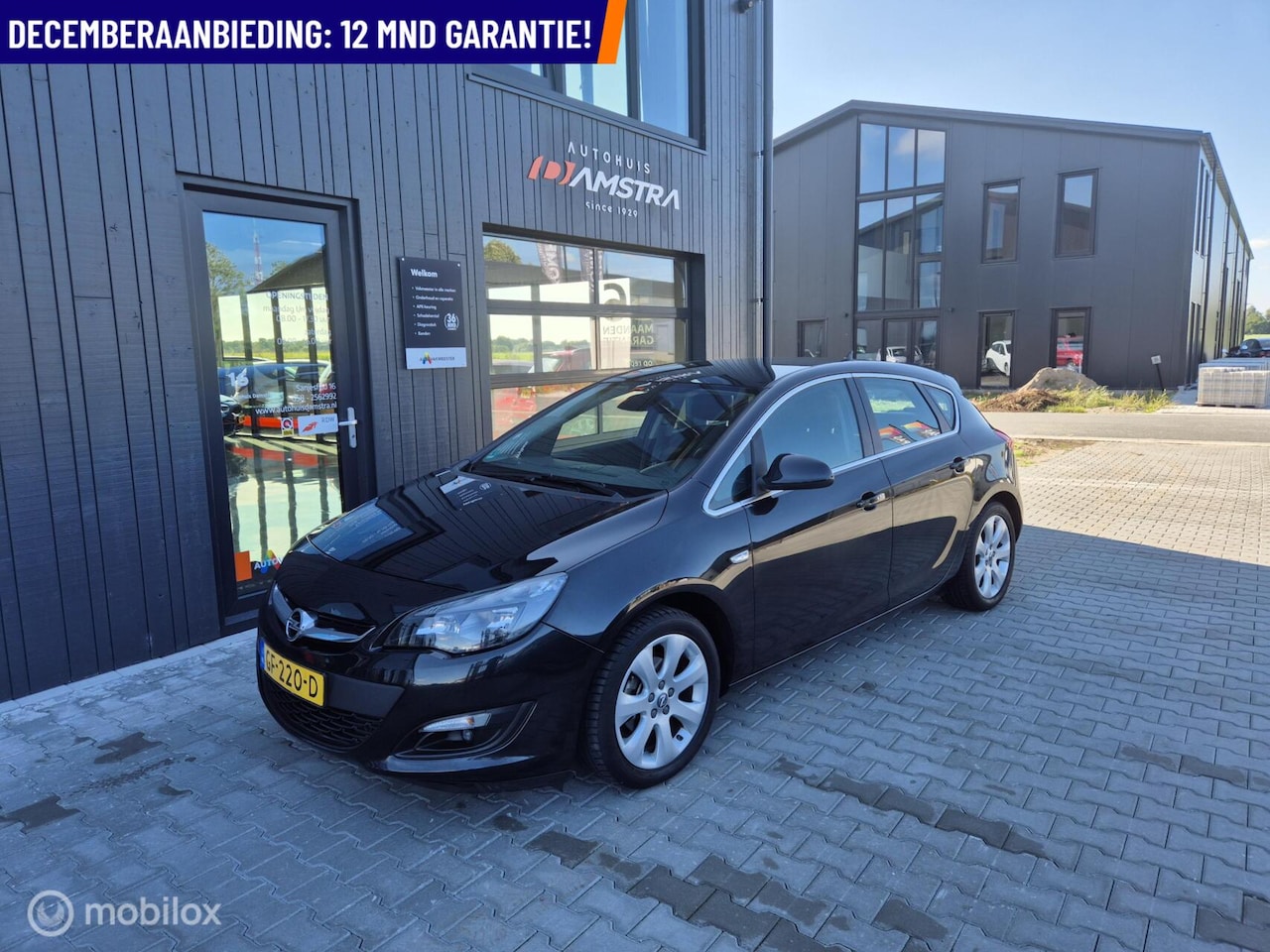 Opel Astra - 1.4 Turbo Blitz 140PK|Airco|Cruise|Navi|Trekhaak| - AutoWereld.nl