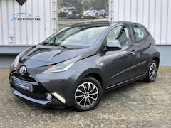 Toyota Aygo - 1.0 VVT-i x-play | Achteruitrijcamera | Airco