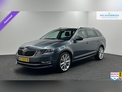 Skoda Octavia Combi - 1.4 TSI Greentech Style Business PANO TREKHAAK CAMERA NAVI CARPLAY