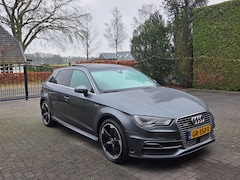 Audi A3 Sportback - 1.4 e-tron PHEV Ambition Pro Line plus Full options | Pano | Leer | B&O | Zwarte hemel