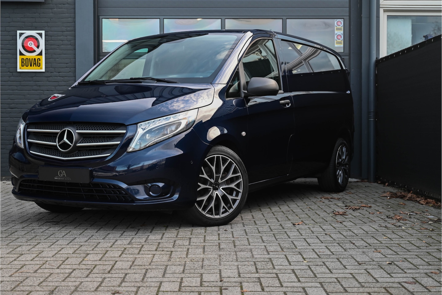 Mercedes-Benz Vito - 119 CDI 4X4 BlueTEC Lang LED koplampen - AutoWereld.nl