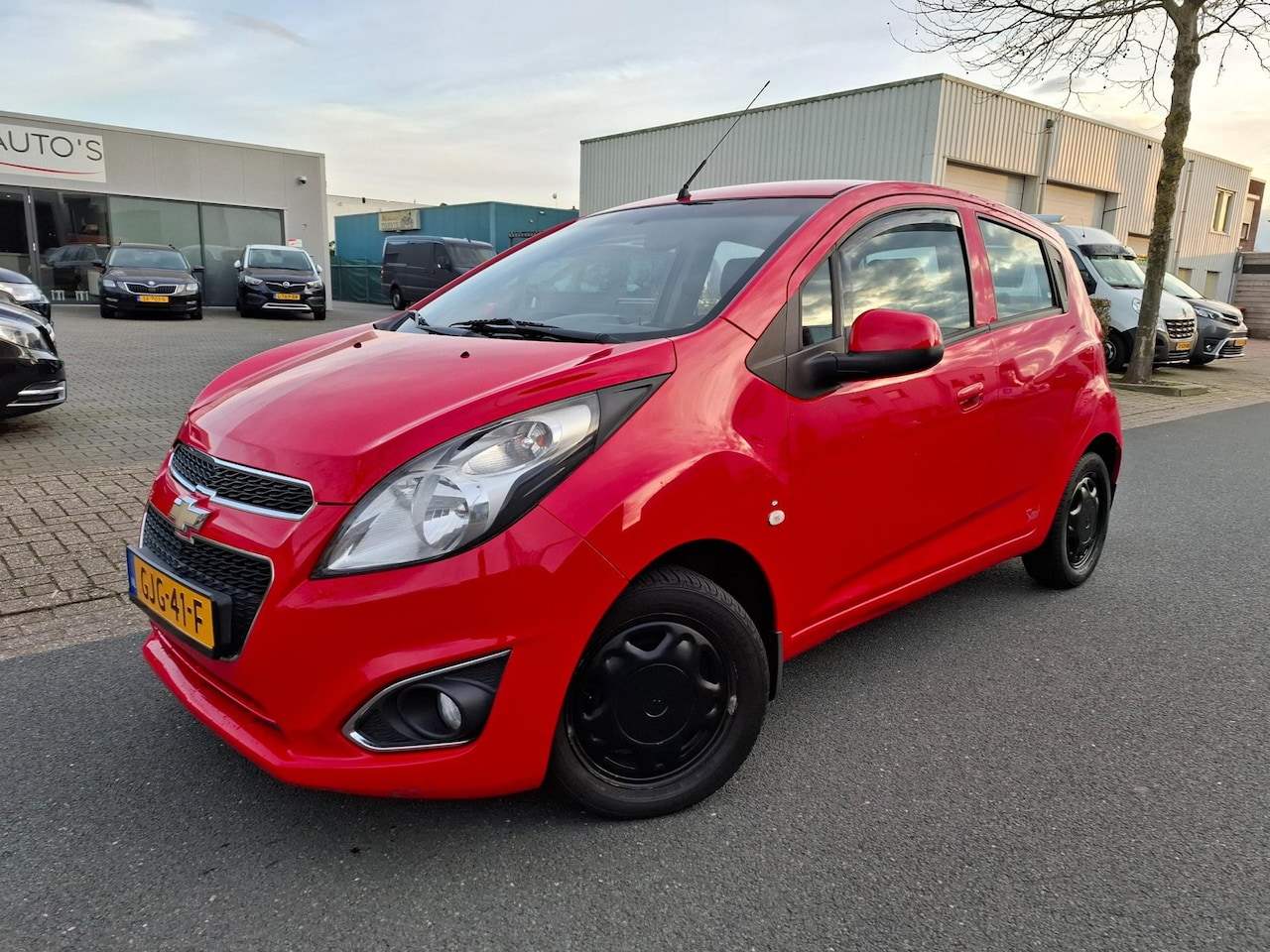 Chevrolet Spark - 1.0 16V LS AIRCO/5 DEURS - AutoWereld.nl