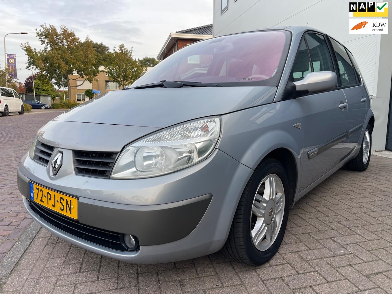 Renault Scénic - 2.0-16V Dynamique Luxe/Cruise-c/Climatte-c/Lmv/Trekhaak - AutoWereld.nl
