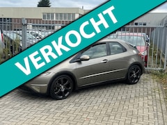 Honda Civic - 1.8 Executive 140PK NL AUTO NAP Pano l Airco l Cruise l Stoelverwarming l MTF-stuur l LMV