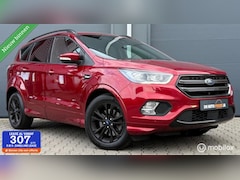 Ford Kuga - 1.5 EcoBoost ST Line Pano.dak/LED/Camera/Lane/Carplay
