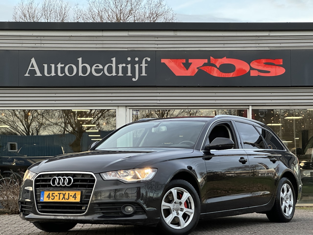 Audi A6 Avant - 2.0 TFSI Business Edition | Bose | Navi | Trekhaak - AutoWereld.nl