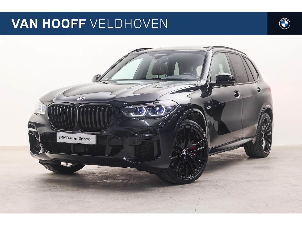 BMW X5 - xDrive45e High Executive M Sport Automaat / Panoramadak / Trekhaak / Adaptief onderstel / - AutoWereld.nl
