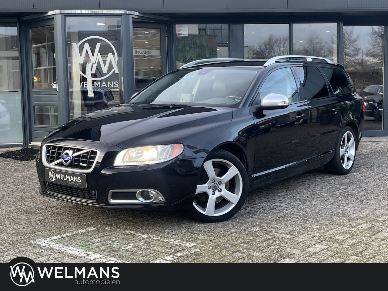 Volvo V70 - 2.0T R-Edition Goed onderhouden l Mooie staat - AutoWereld.nl