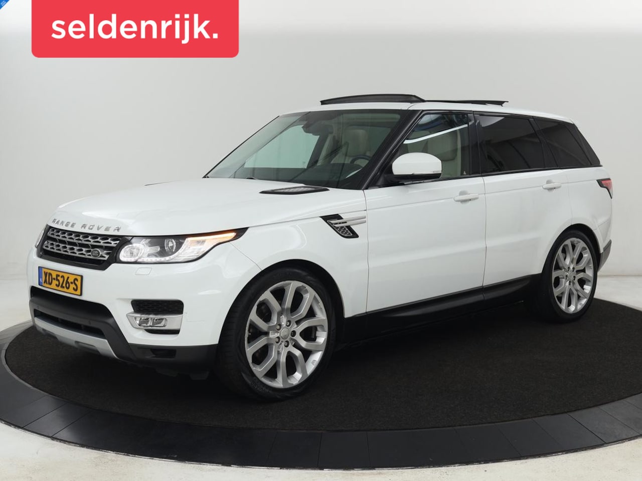 Land Rover Range Rover Sport - 3.0 TDV6 HSE Dynamic | Panoramadak | Leder | Stoelverwarming | Trekhaak | 22'' | Camera | - AutoWereld.nl