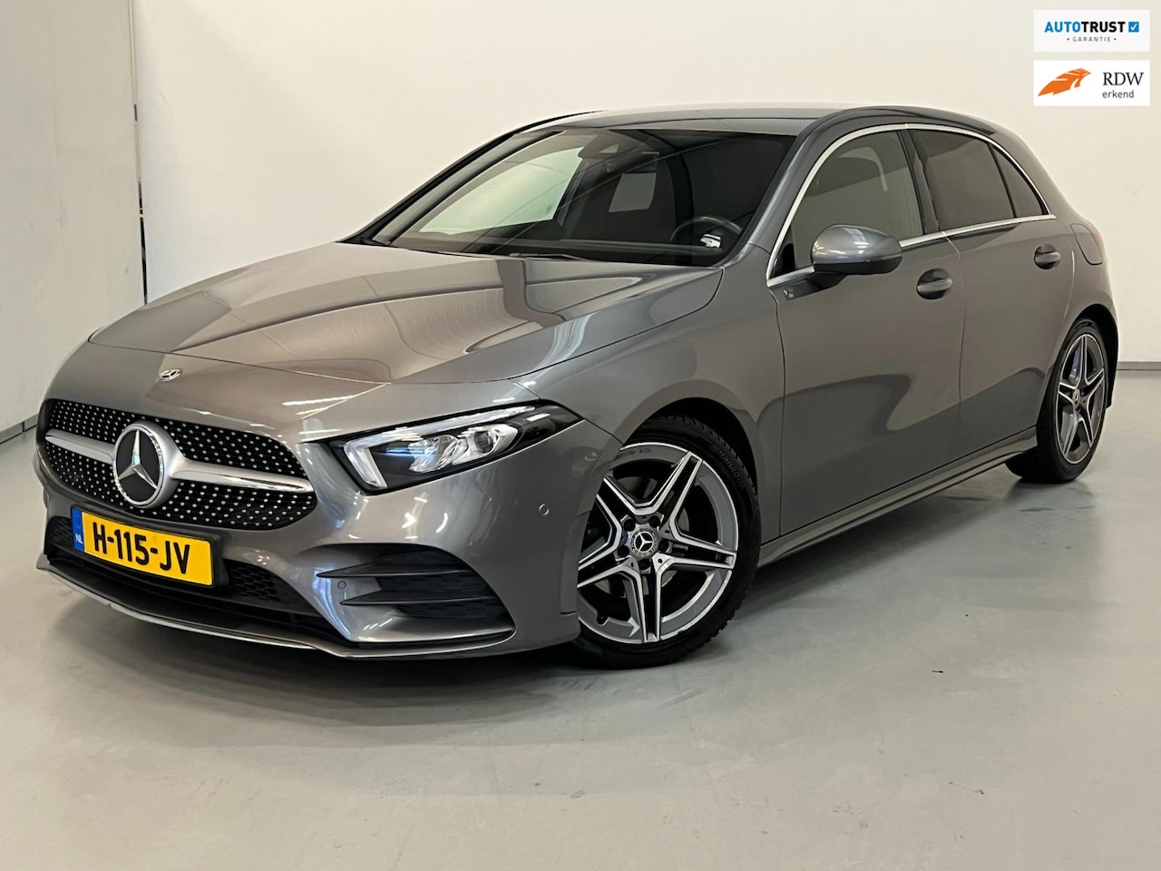 Mercedes-Benz A-klasse - 180d / AMG / Trekhaak / Stoelverwarming - AutoWereld.nl