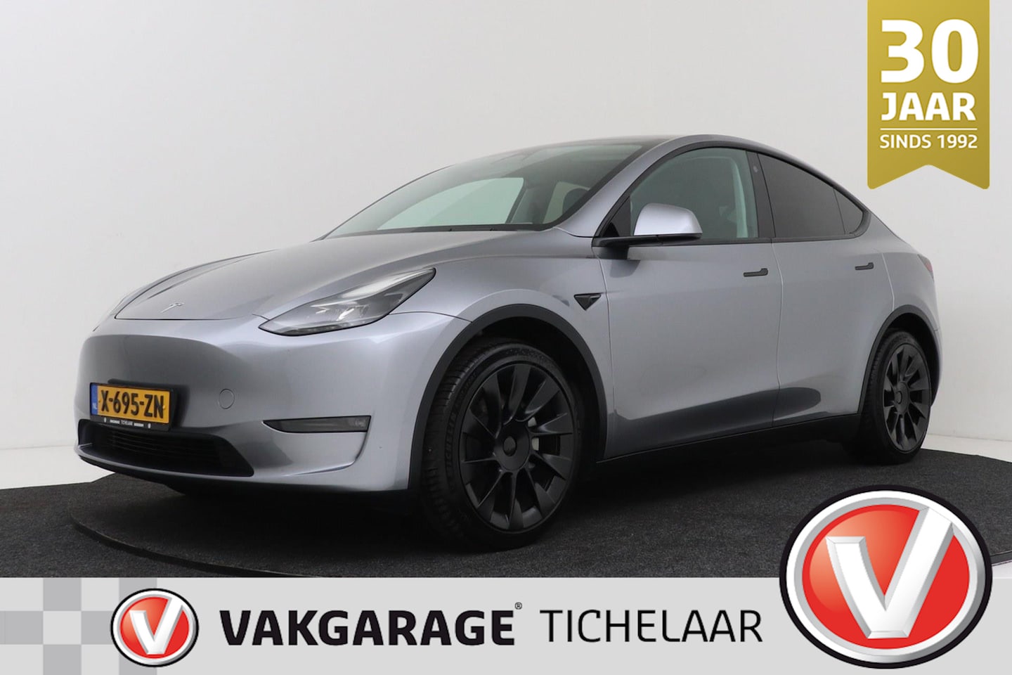 Tesla Model Y - Long Range AWD 75 kWh | Panoramadak | Org NL | 20" Turbine Velgen | 37.000 KM | - AutoWereld.nl