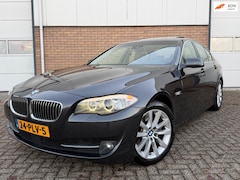 BMW 5-serie - 523i High Executive LEDER/ADAPTIVE CRUISE/OPENDAK