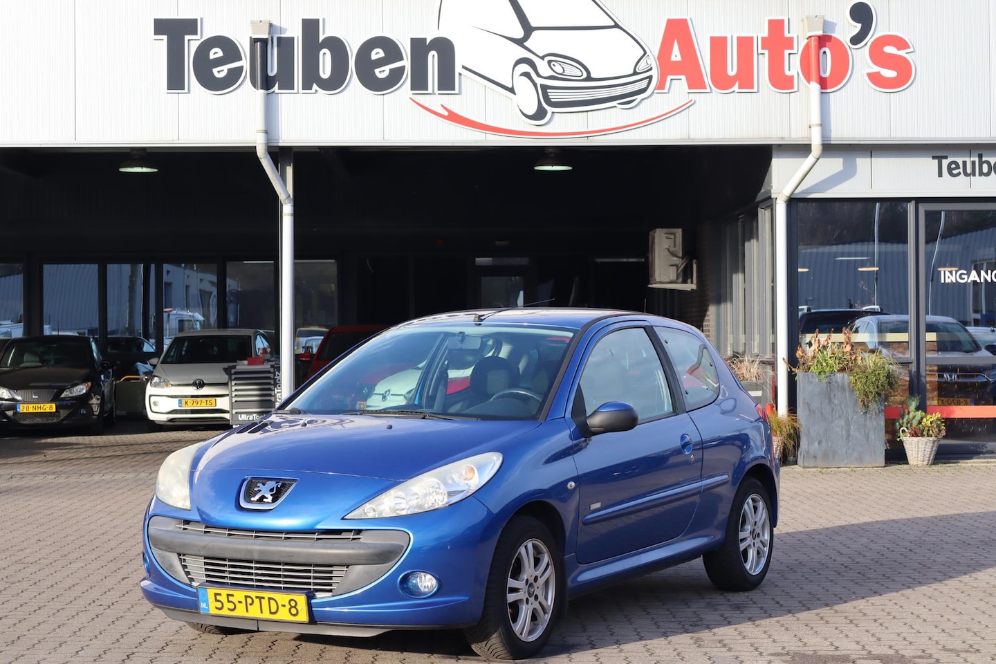 Peugeot 206 - 1.4 Millesim 200 Airco, Elektrische ramen, Lichtmetalen wielen - AutoWereld.nl