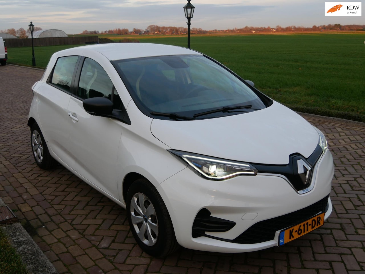 Renault Zoe - R110 Life Carshare 52 kWh **7699**NETTO** - AutoWereld.nl