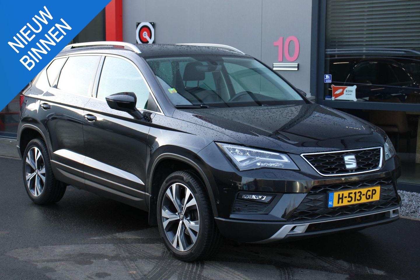 SEAT Ateca - 1.5 TSI 150PK BUS INT, LEER, TREKHAAK - AutoWereld.nl