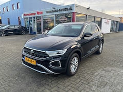 Volkswagen T-Roc - 1.5 TSI Life Business