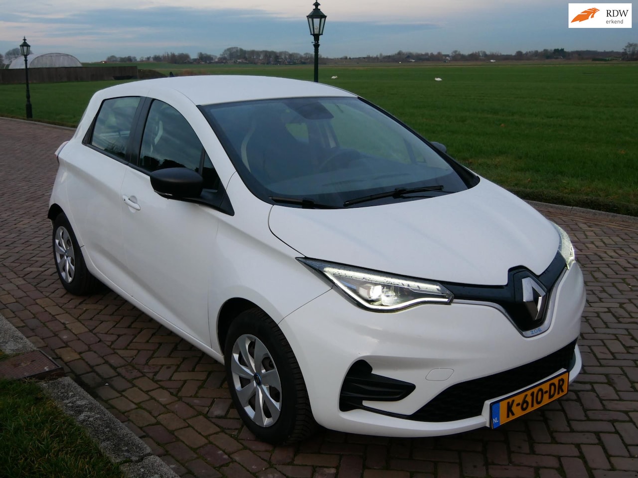 Renault Zoe - R110 Life Carshare 52 kWh **7999**NETTO** - AutoWereld.nl