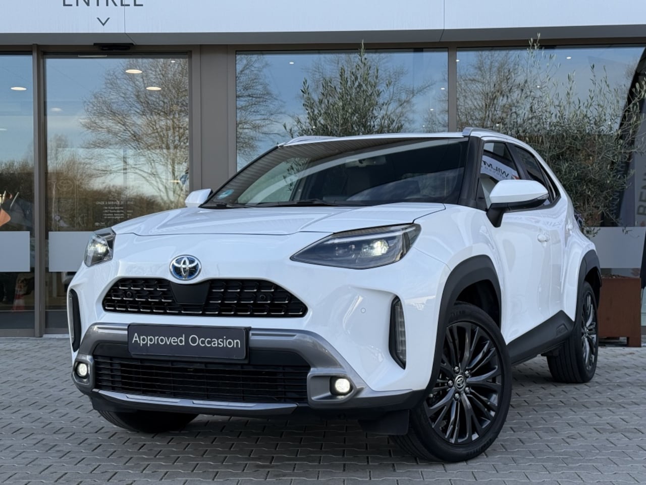 Toyota Yaris Cross - 1.5 Hybrid Adventure | Trekhaak | JBL | Blindspot | Headup - AutoWereld.nl