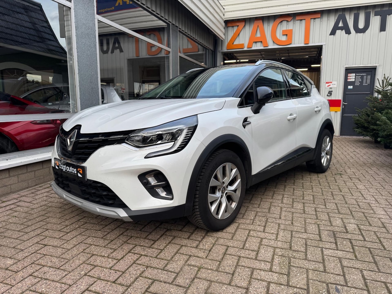 Renault Captur - 1.3 TCe 130 Intens - AutoWereld.nl