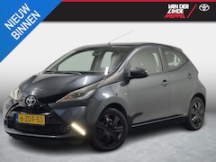 Toyota Aygo - 1.0 VVT-i X-Play Airco Camera NL Trekhaak