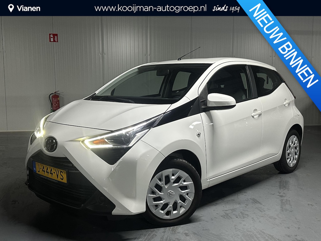 Toyota Aygo - 1.0 VVT-i x-play 1.0 VVT-i x-play - AutoWereld.nl