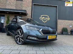 Skoda Octavia Combi - 2.0 TDI Greentech Style Automaat 150PK Volle Opties Panorama Dak Leer Airco Navi Trekhaak
